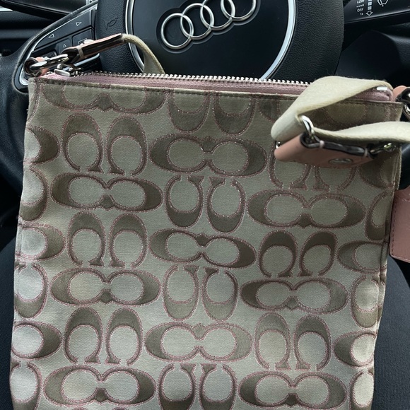 Vintage coach purse - Picture 3 of 6